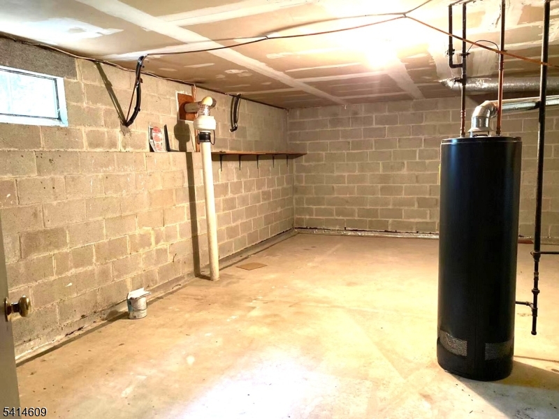 Spring Ridge - Residential Lease