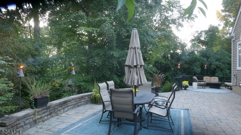 Upper Washington - Residential