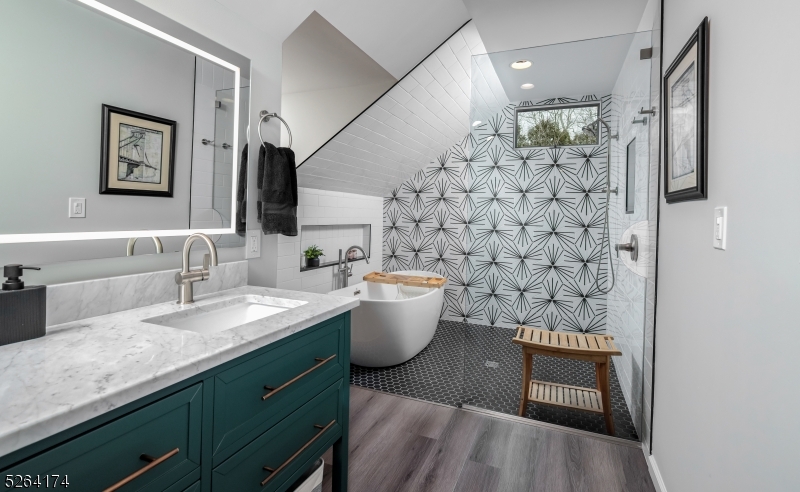 Upper Washington - Residential