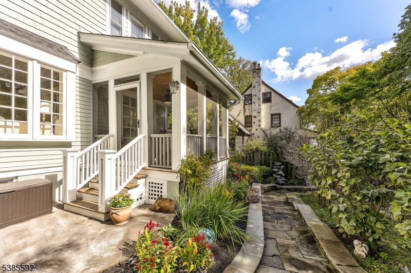 Netherwood Heights Historic - Residential