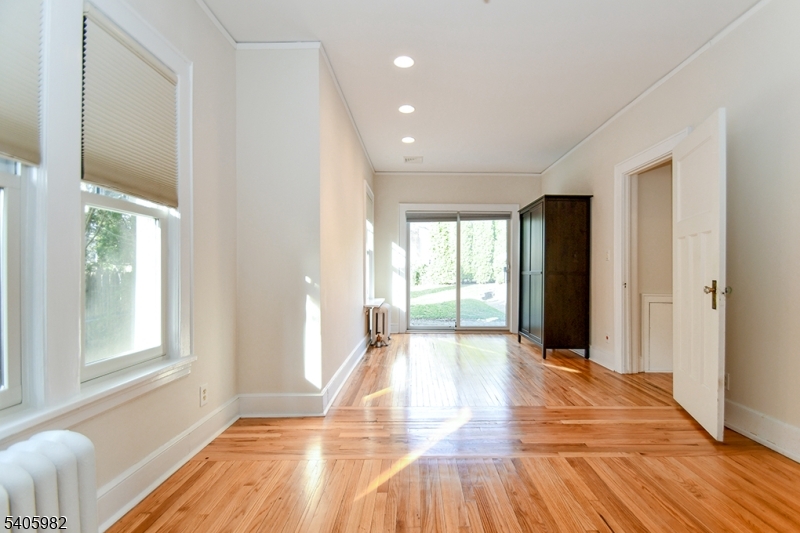 residential - Residential Lease