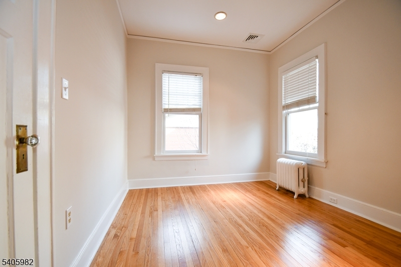 residential - Residential Lease