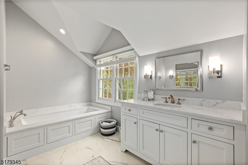 BEECHCROFT - Residential