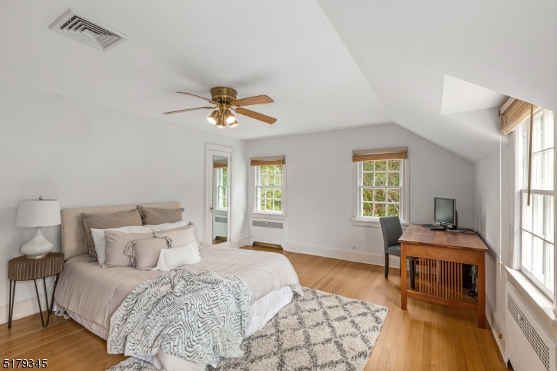 BEECHCROFT - Residential