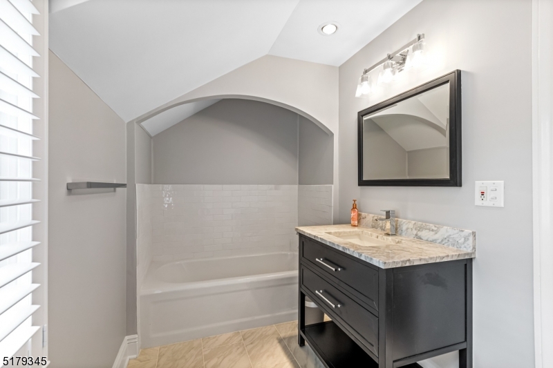 BEECHCROFT - Residential