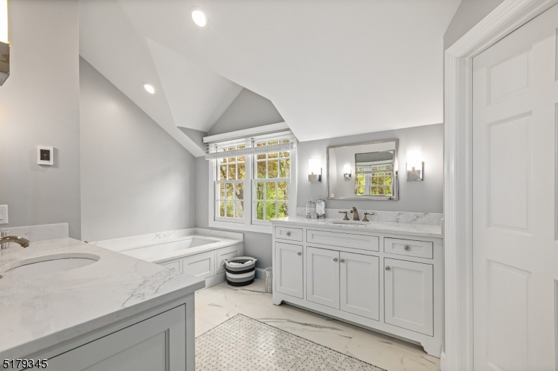 BEECHCROFT - Residential