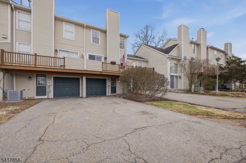 PANTHER VALLEY - Residential