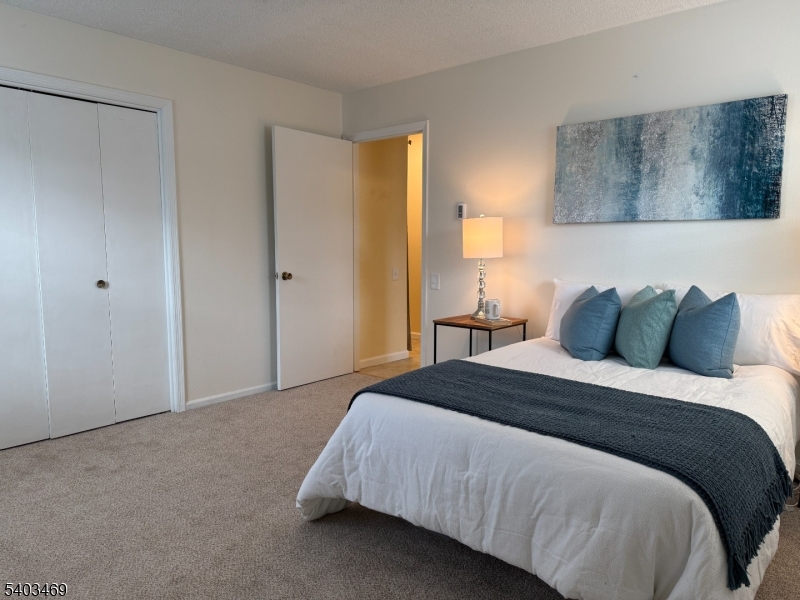 Rossmoor - Residential