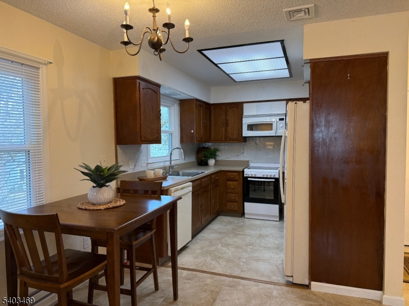 Rossmoor - Residential