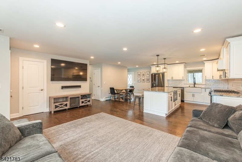 Oak Ridge - Residential