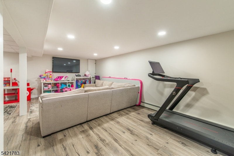 Oak Ridge - Residential