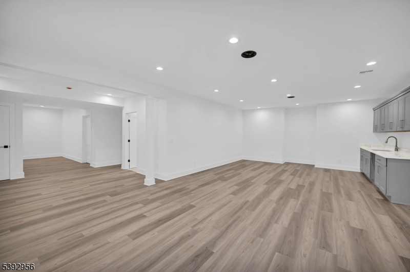 Hillside - Residential