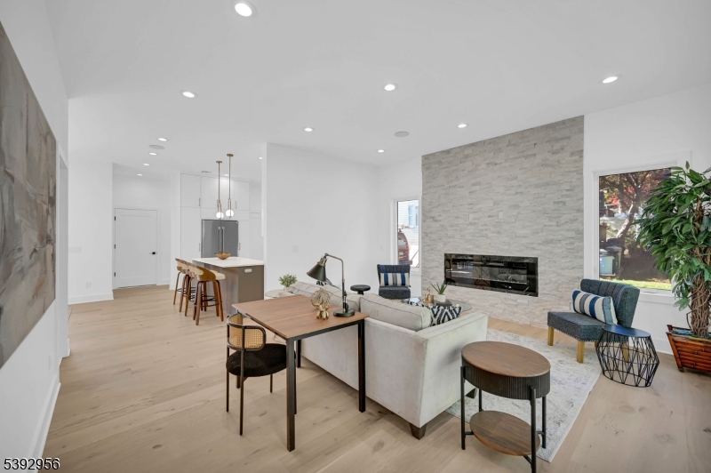 Hillside - Residential