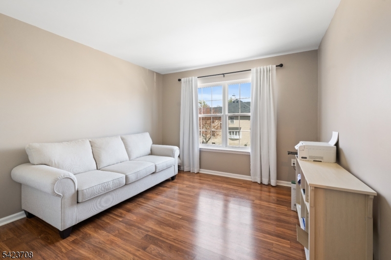 Montgomery Walk - Residential