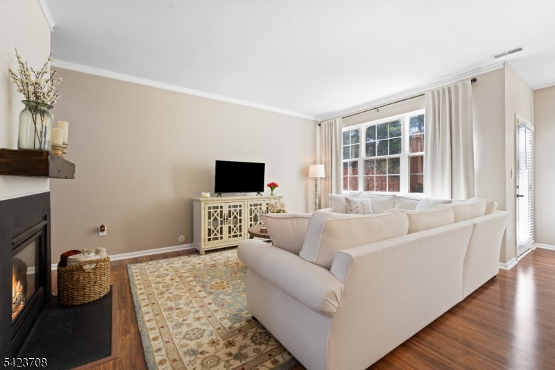 Montgomery Walk - Residential