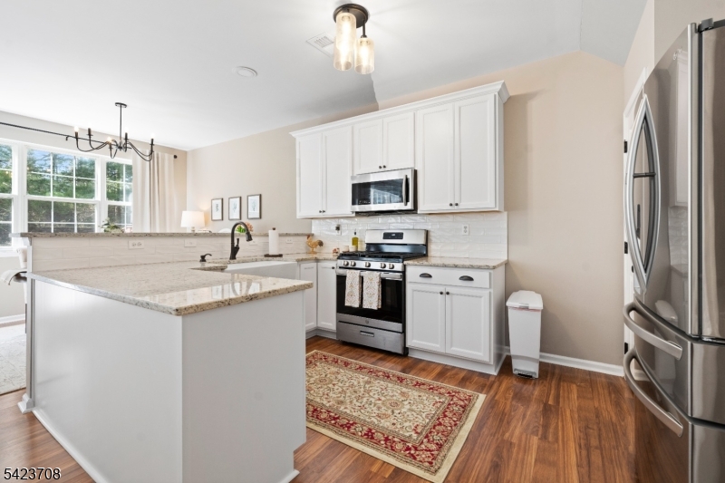 Montgomery Walk - Residential