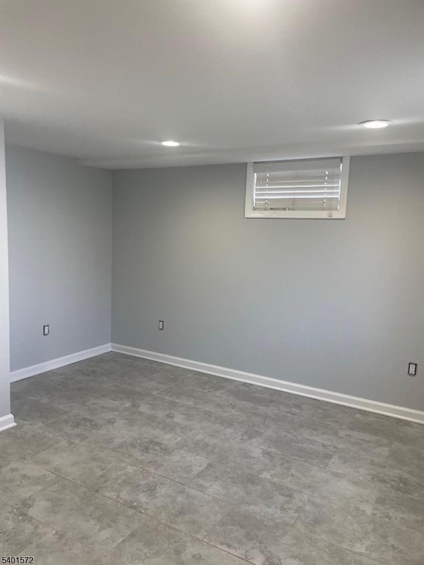 MT HOPE - Residential Lease