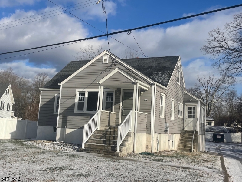 MT HOPE - Residential Lease