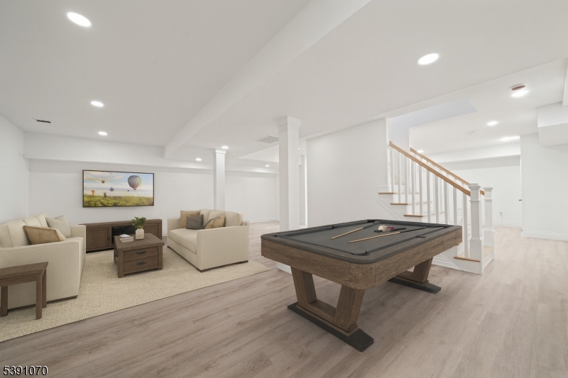 Upper Montclair - Residential