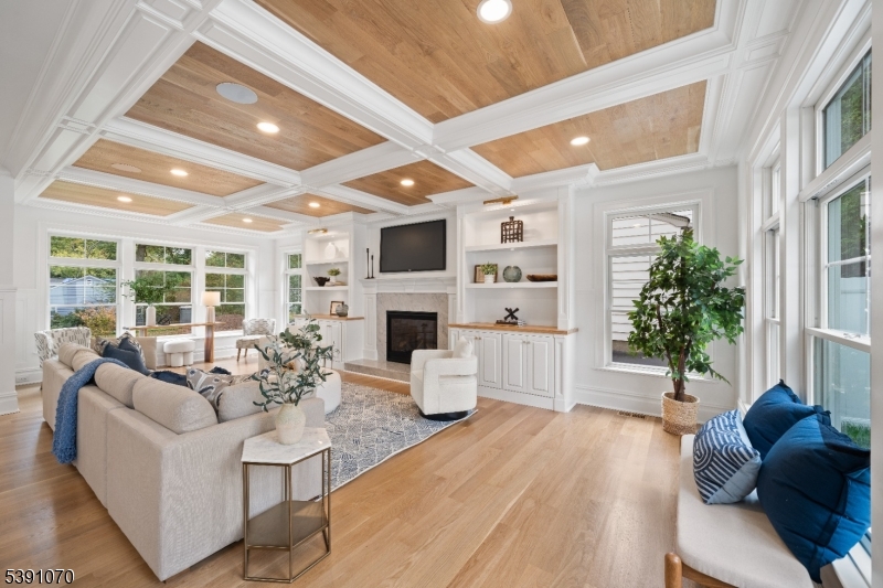 Upper Montclair - Residential