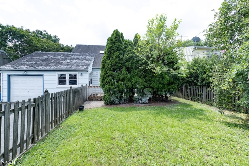 Union Twp., New Jersey 07083, United States, 4 Bedrooms Bedrooms, ,1 BathroomBathrooms,Residential,Active,176818