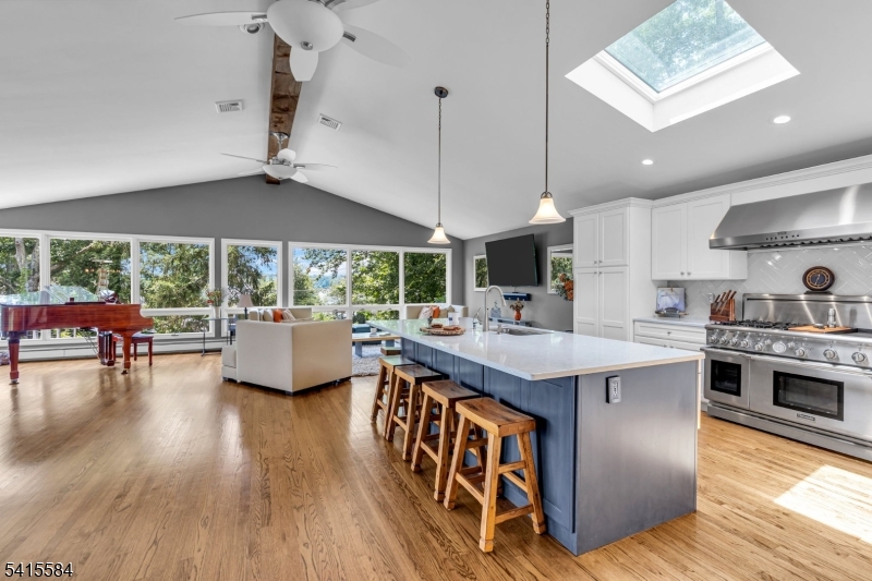 AIR CASTLE ISLES - Residential