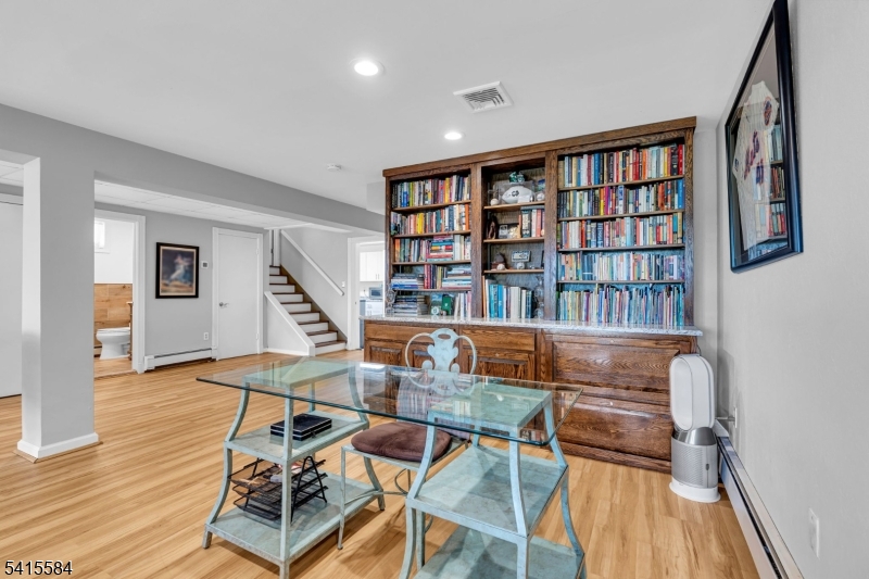 AIR CASTLE ISLES - Residential
