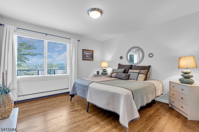 AIR CASTLE ISLES - Residential