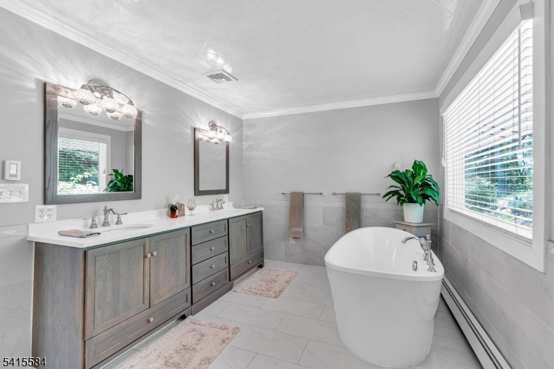 AIR CASTLE ISLES - Residential