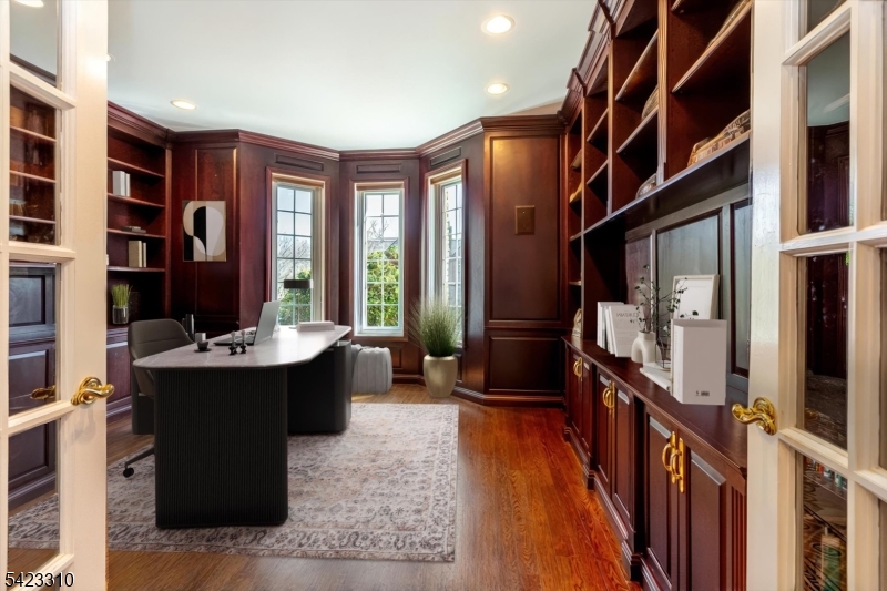 Bel Air - Residential