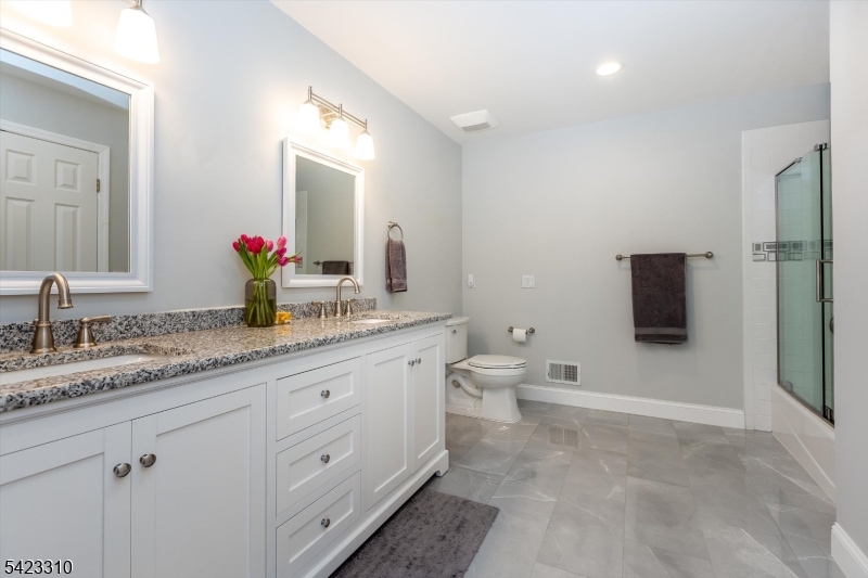 Bel Air - Residential