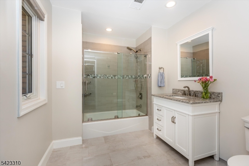 Bel Air - Residential