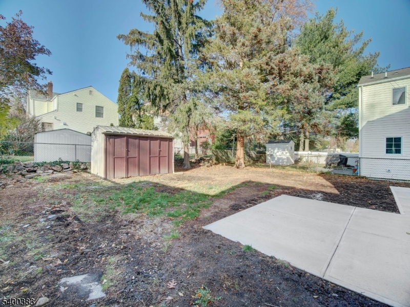 Allwood - Residential Lease