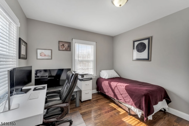 Redwood - Residential