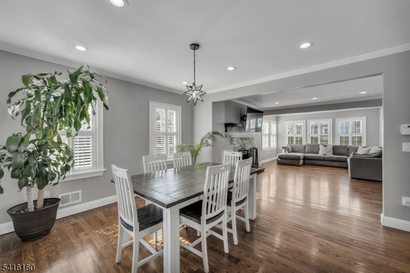 Redwood - Residential