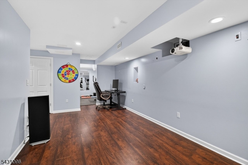 Courtland - Residential