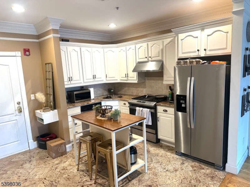 Chestnut Street - Residential