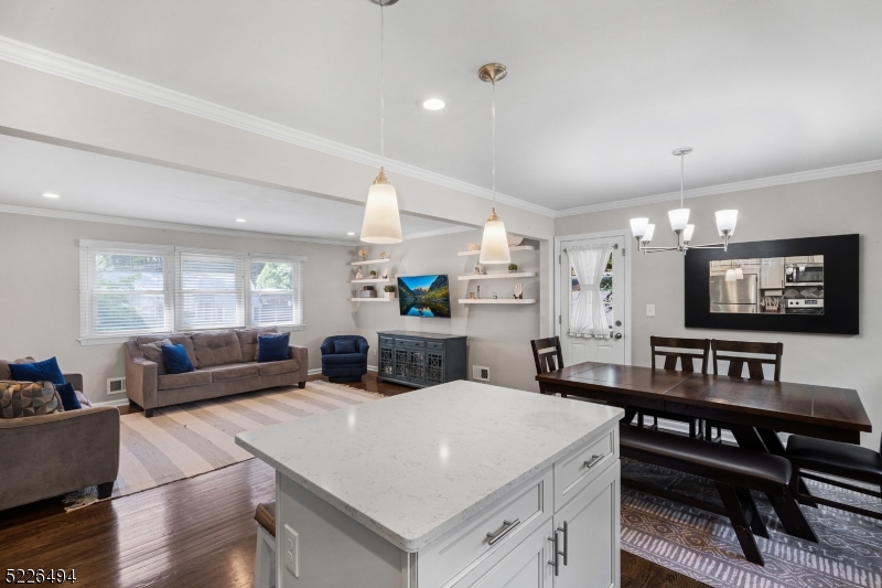 White Meadow Lake - Residential