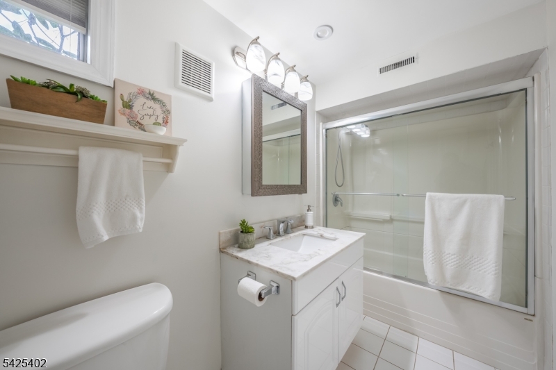 Burnett-Hill - Residential