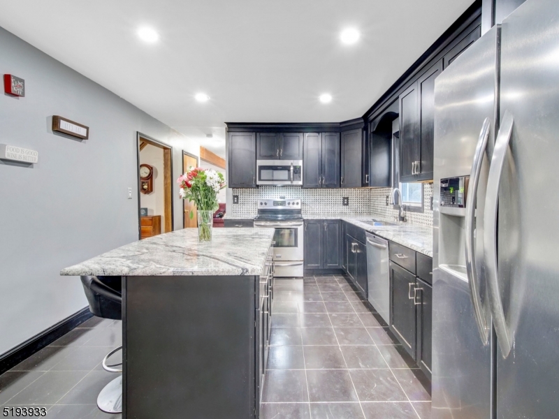 BEACON HILL - Residential