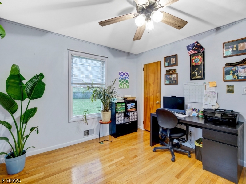 BEACON HILL - Residential