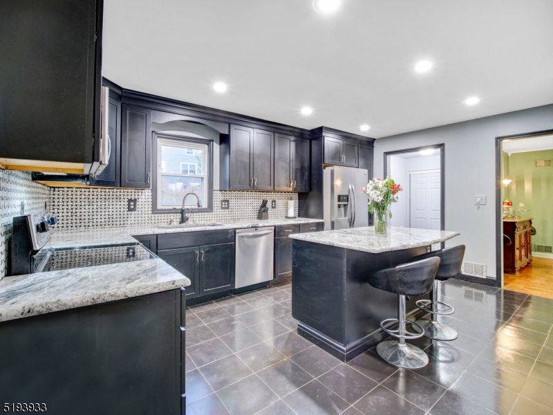 BEACON HILL - Residential