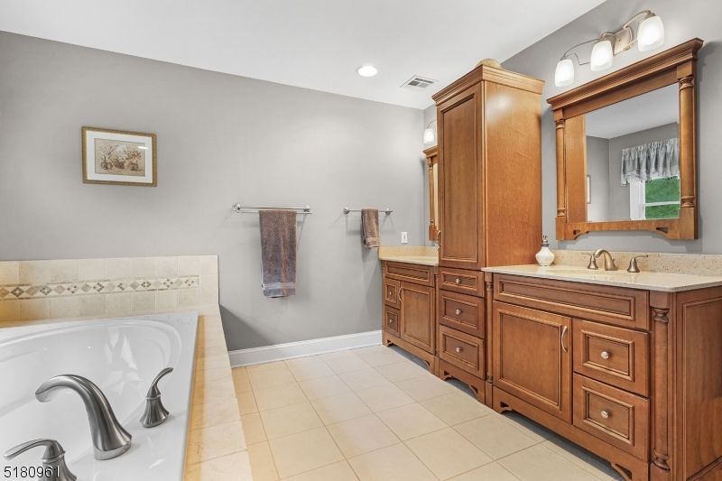 Heritage Woods Martinsville - Residential