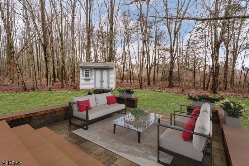 WoodsEdge - Residential