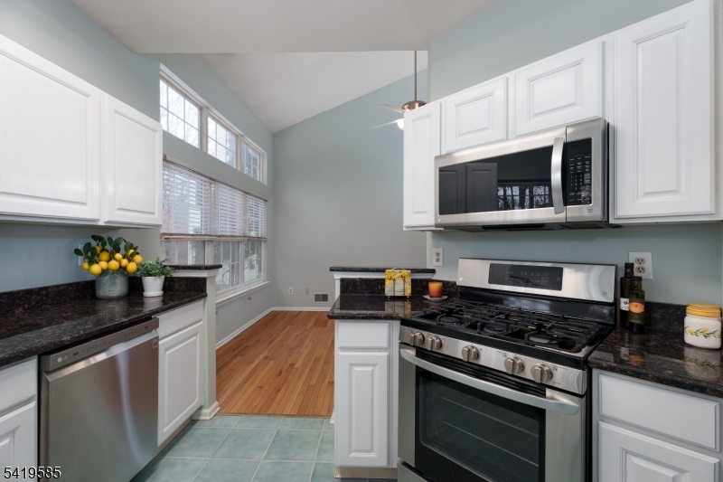 WoodsEdge - Residential