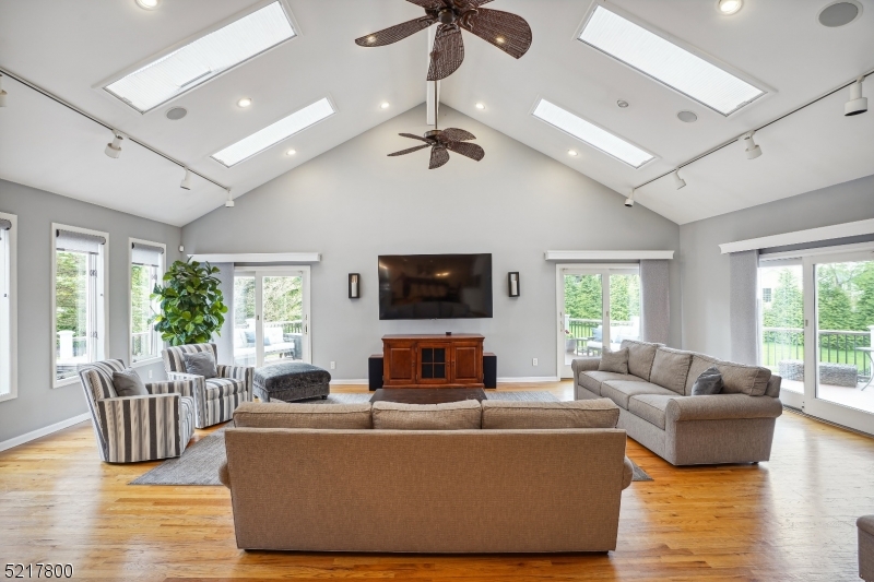 Hall Road Neighborhood - Residential