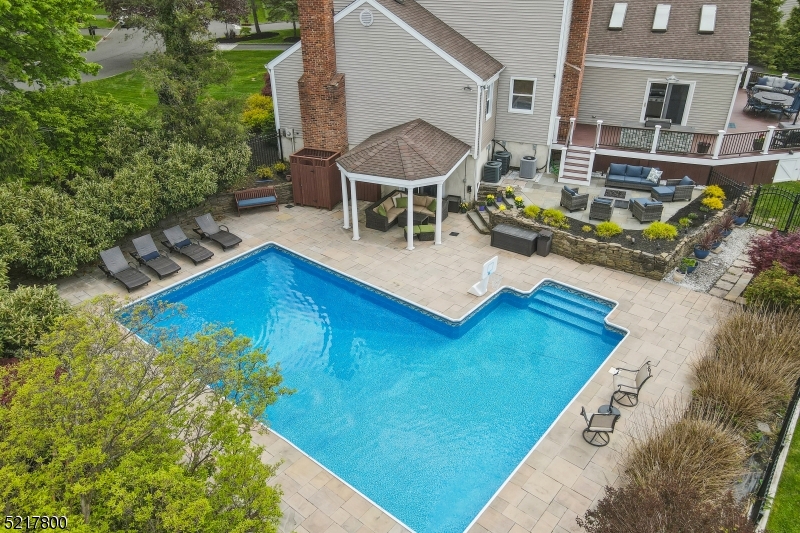 Hall Road Neighborhood - Residential