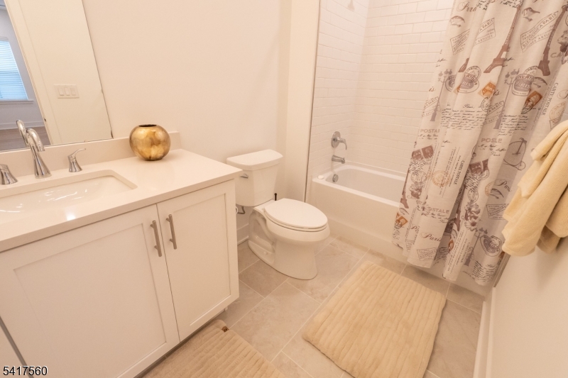 Oaks at Randolph - Residential