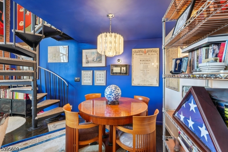 Lakeview - Residential