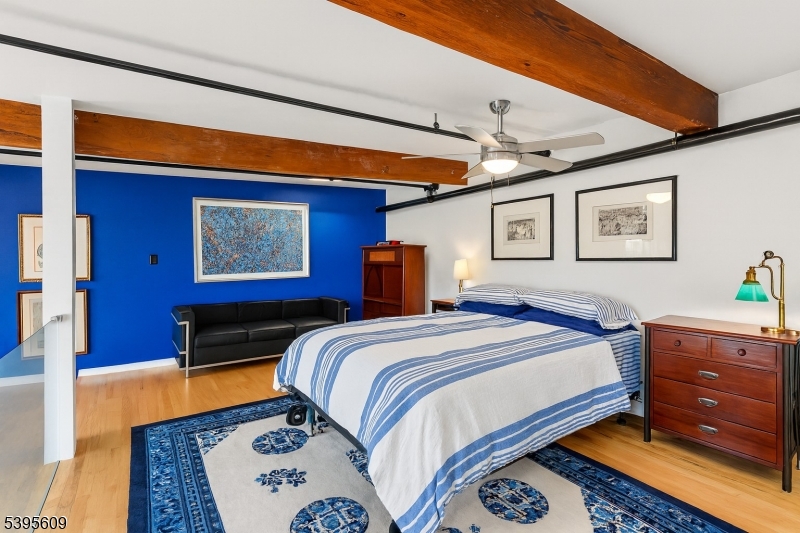 Lakeview - Residential